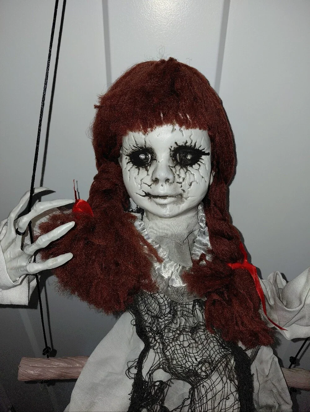 EUC LED Animated Halloween Red Haired Scary Swinging Haunted Zombie Girl!